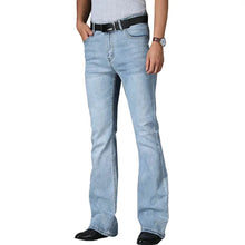 Cargar imagen en el visor de la galería, Pantalones: Jeans clásicos de mezclilla azul. Corte de bota. Cintura alta. Elásticos. Holgados.