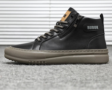 Cargar imagen en el visor de la galería, Boots: by Bubuk. Contemporay Soft Boot, Trendy and Comfortable. Mid-Top Design. Ankle Boots, Suitable for Driving or Dockside.