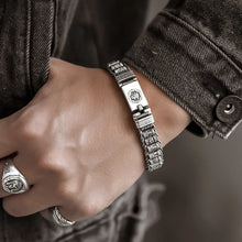 Load image into Gallery viewer, Wristwear: Handmade Vintage Bracelet. Turn Beads. Retro Six-character Mantra.