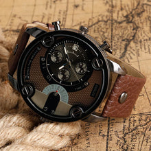 Load image into Gallery viewer, Wristwear / WRings: Sport or Business Watch. Quartz Motion.  Retro Black Clock face  Styling.
